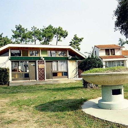 Hôtel Sous Les Pins à Ronce-les-Bains Extérieur photo